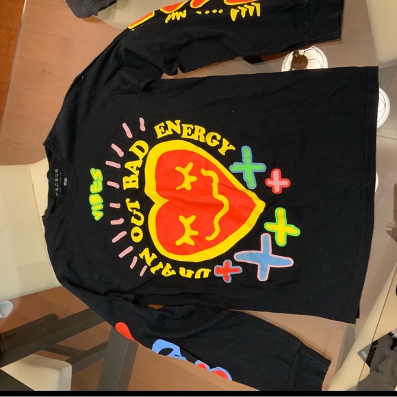 PacSun Black and Red Long Sleeve Tee Vibrant Design - Picture 1 of 7
